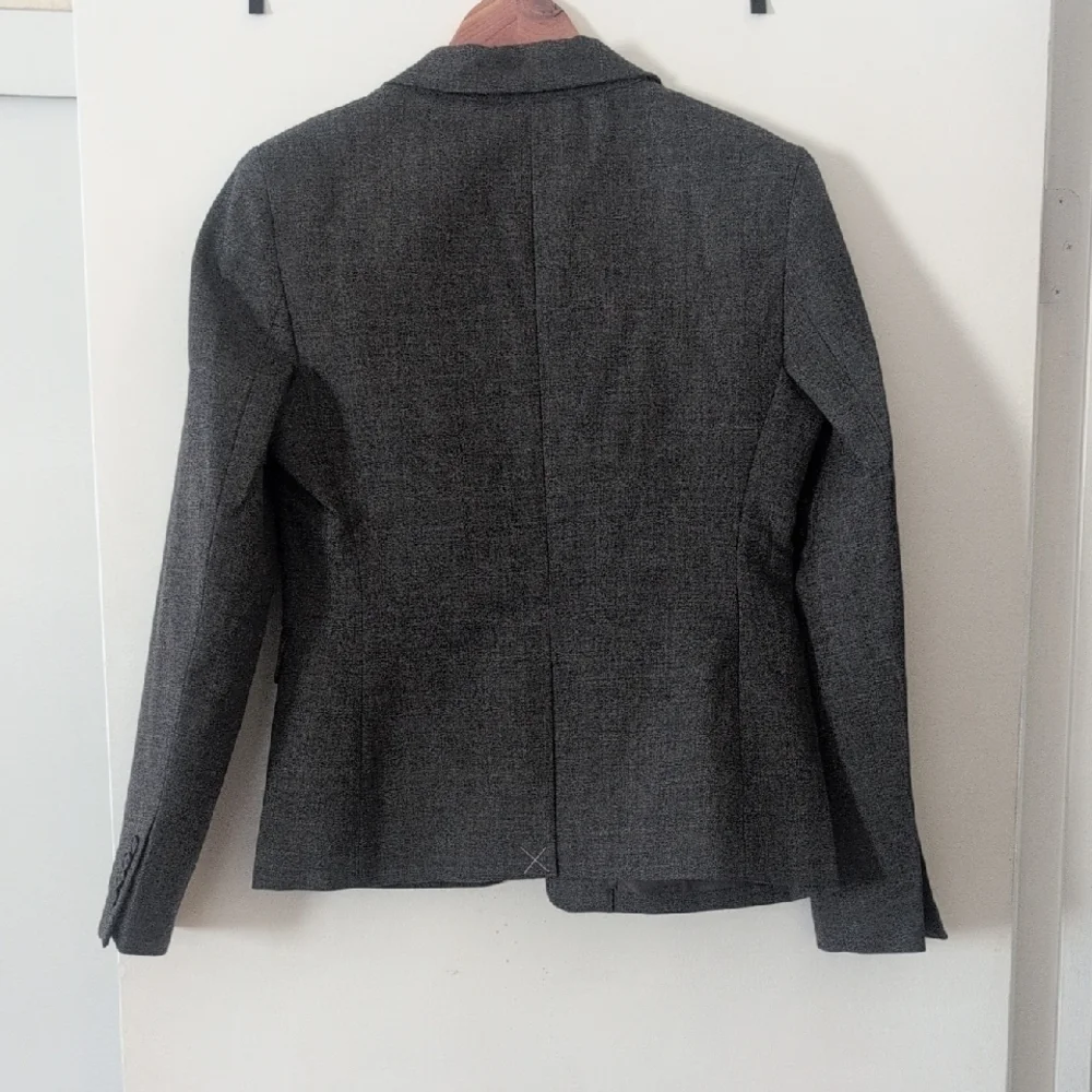 Aritzia NWT Wool Charcoal Suit Set - Picture 5 of 11